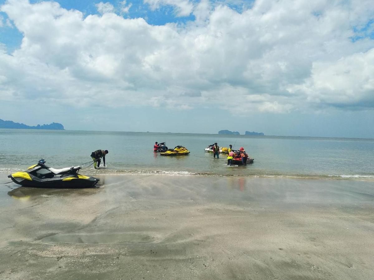 Sukorn Andaman Beach Resort Ko Sukon Bagian luar foto